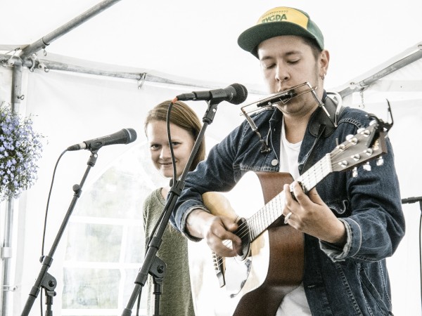 Jonas Aasen og Lene Vea Knutsen på Grønn Festival - Hellvik